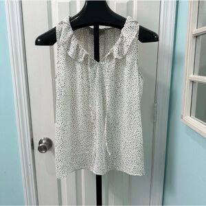 Ann Taylor LOFT Women's Size M Off White Black Dots Sleeveless Ruffle Blouse
